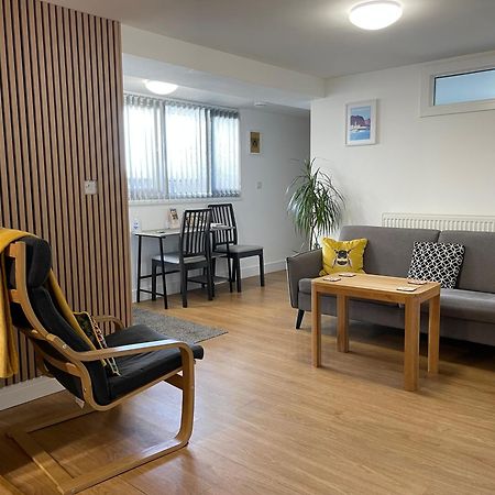 The Garden Apartment Newton Abbot Dış mekan fotoğraf